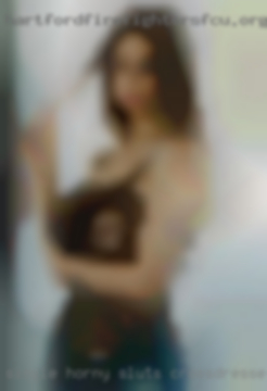 Single horny sluts crossdresser in Lawrenceburg.